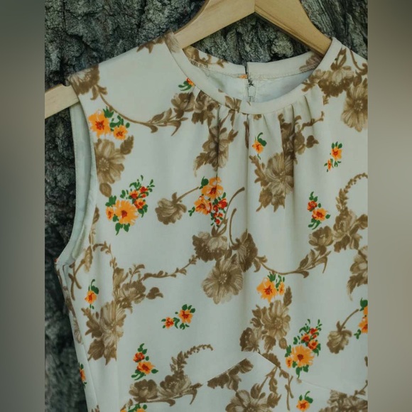 Vintage Nancy G beige/brown floral dress, size S/M - Picture 6 of 6